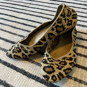 Sketchers Leopard ballet flats
